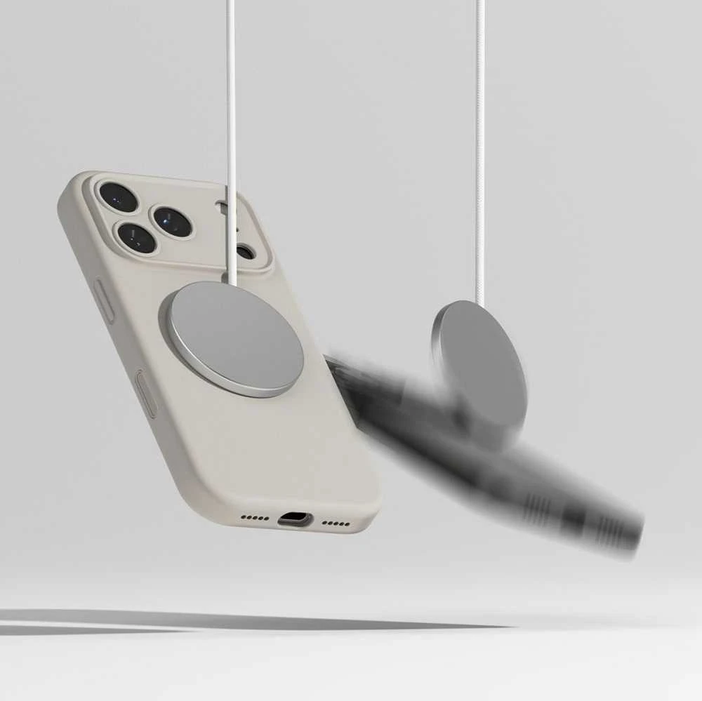 „Ringke“ silikoninis magnetinis „MagSafe“ dėklas, skirtas „iPhone 17 Pro“ – rusvai geltonas