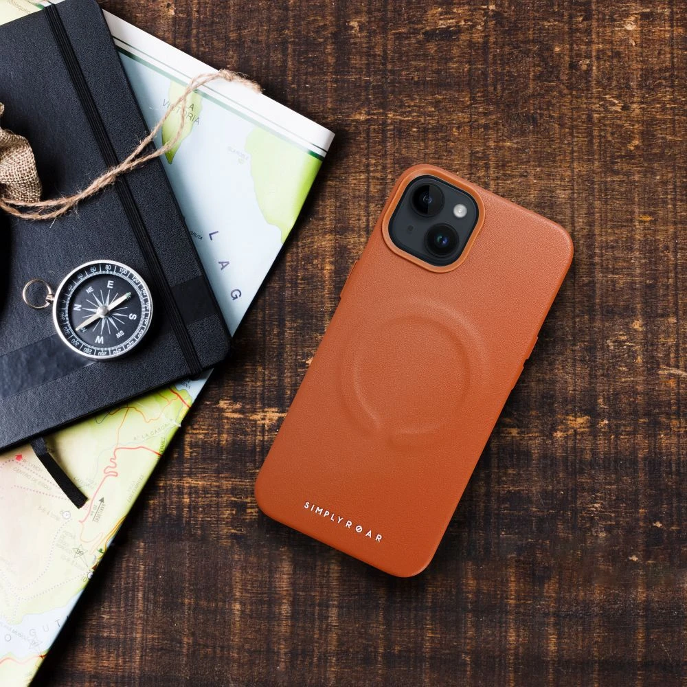 ROAR dėklas LEATHER MAG, suderinamas su MagSafe, skirtas IPHONE 12 Pro Brown