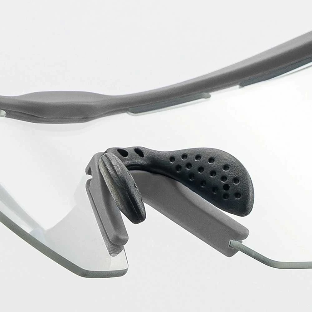 Rockbros Polarized dviratininko akiniai su UV apsauga ir Corrective Insert – pilkos spalvos