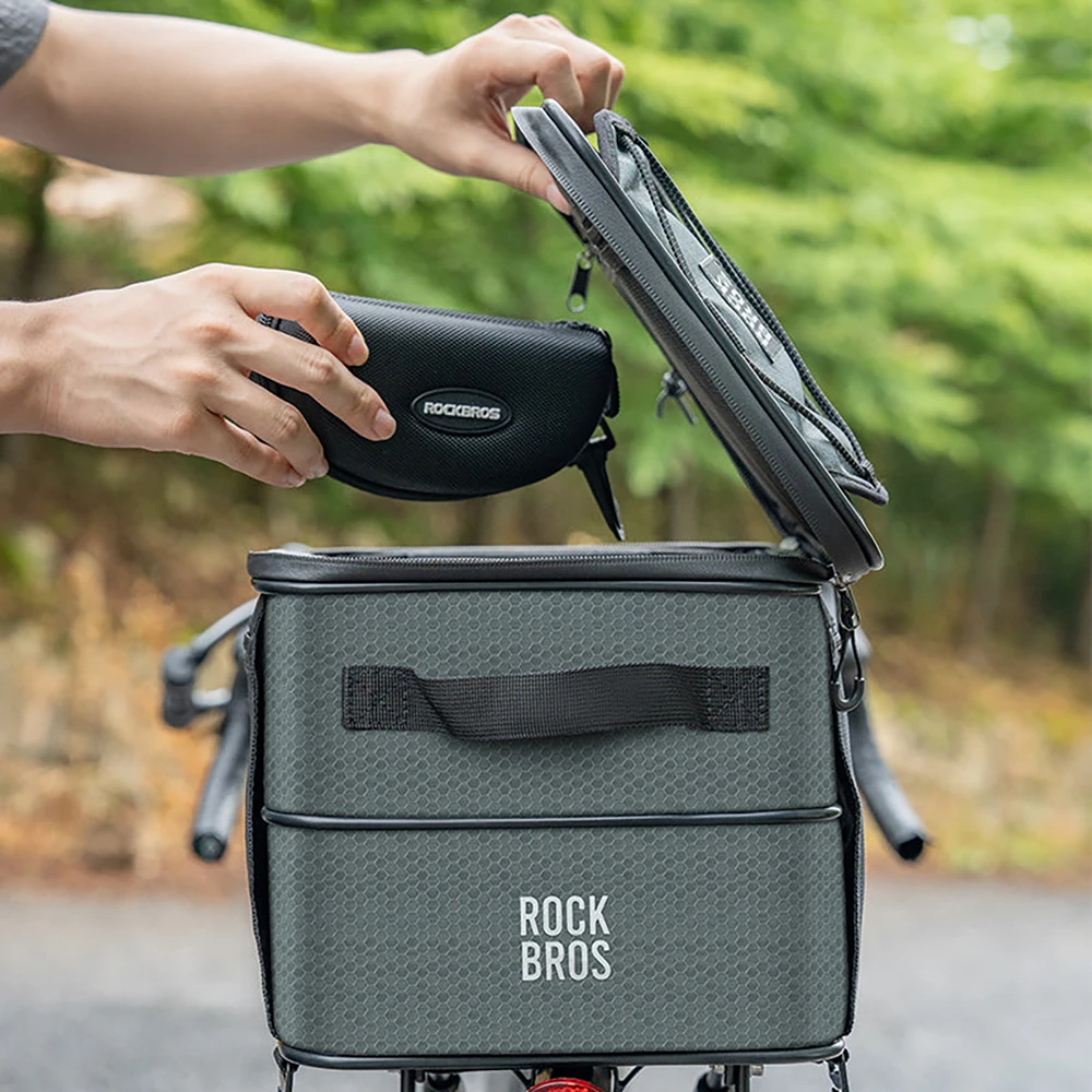 Rockbros Sulankstomas dviračio krepšys „Road to Sky“ bagažinei (15–30 l), pilkas