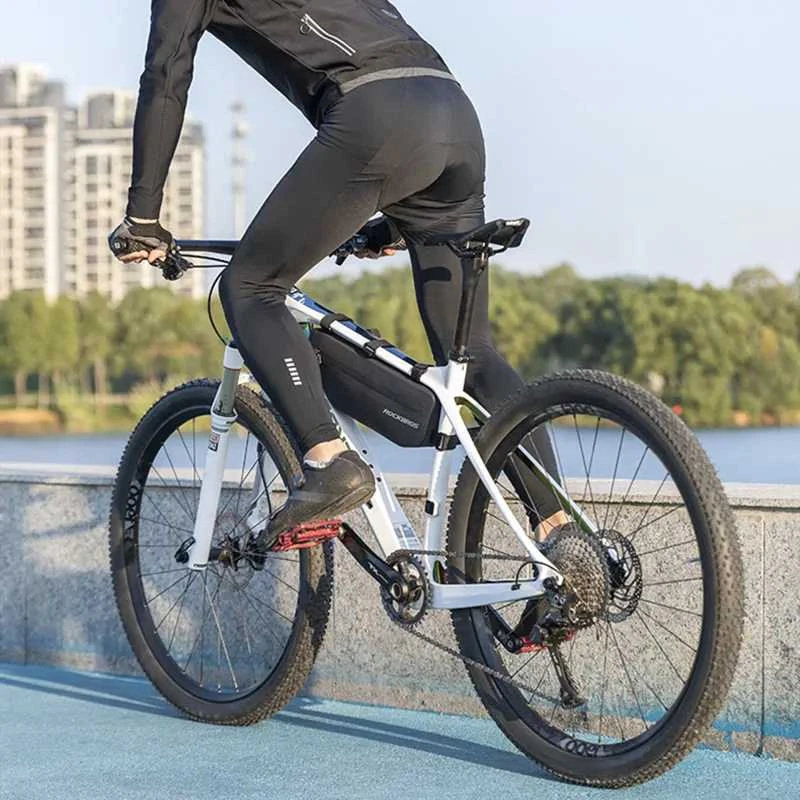 Rockbros AS-043 dviračio krepšys with Velcro 3l – juodos spalvos