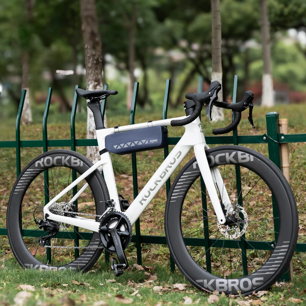 Rockbros AS-140 ROAD TO SKY vandeniui atsparus rėmo krepšys 1,7 l - mėlynas