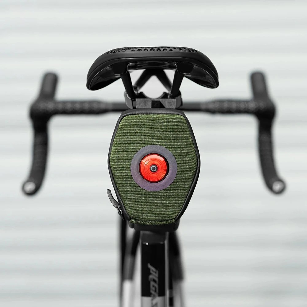 Rockbros C52-2 lightweight saddle bag with 250 mAh lighting - žalias