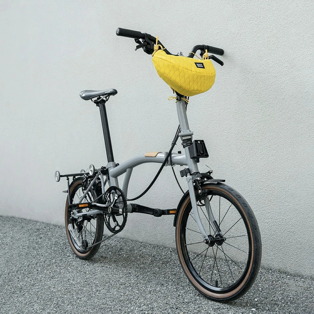 Rockbros H74 dviračio krepšys ant vairo arba banano formos peties, 1,8 l - Geltona