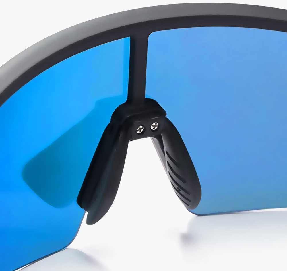 Rockbros Polarized dviratininko akiniai su UV apsauga ir Corrective Insert Mėlyna Lenses – juodos spalvos