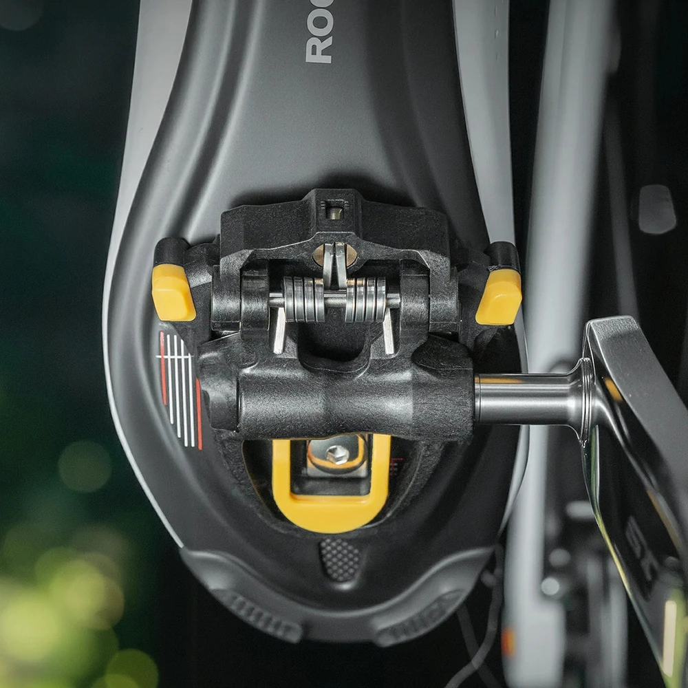 Rockbros RD9 Shimano SPD-SL anglies pluošto ir titano lydinio pedalai - Juodas