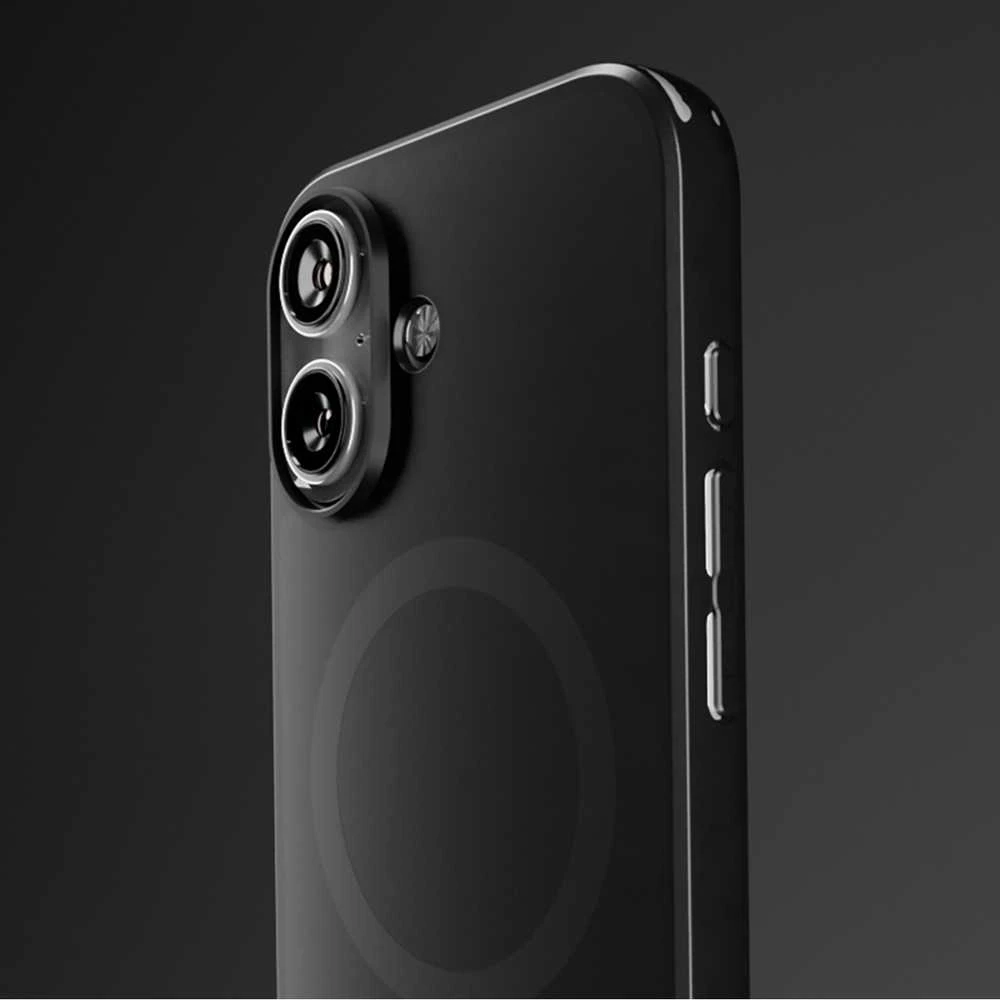 SBS Full Active Mag dėklas with D3O Technology skirtas Apple iPhone 17 – juodos spalvos