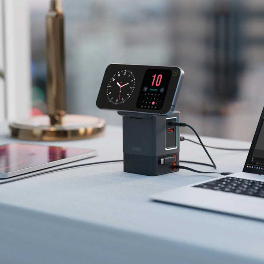 „SBS“ įkroviklis 6 viename su „MagSafe“, stovu ir USB-C laidais, 65 W – Juodas