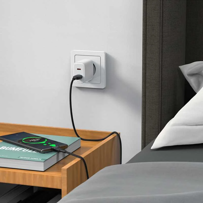Įkroviklis jungiama į tinklą Acefast A25, USB + USB-C, PD 20W (balta)