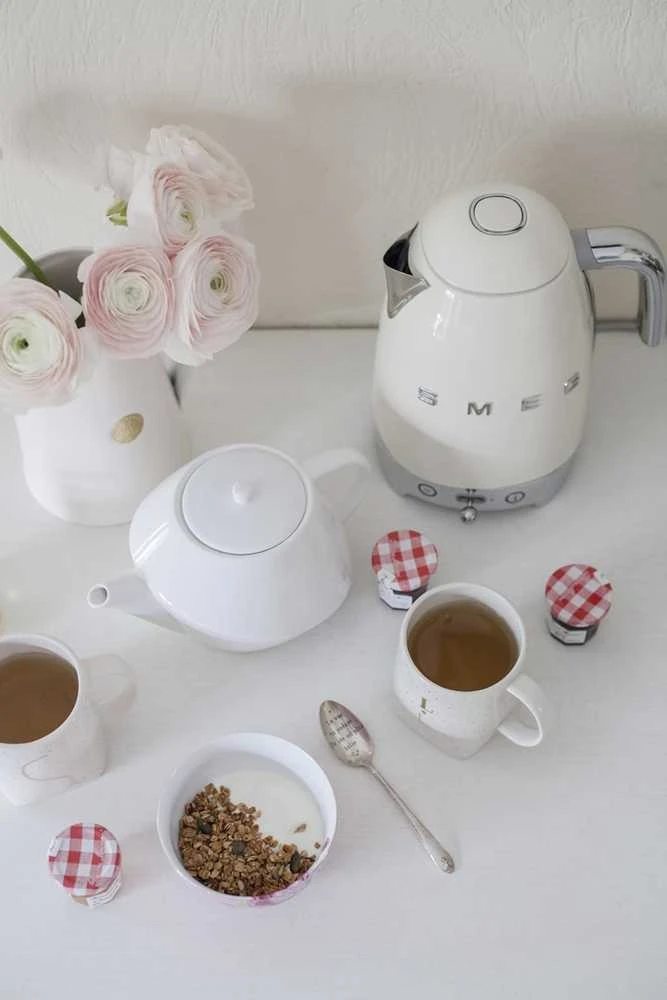 SMEG elektrinis virdulys su reguliuojama temperatūra KLF04CREU