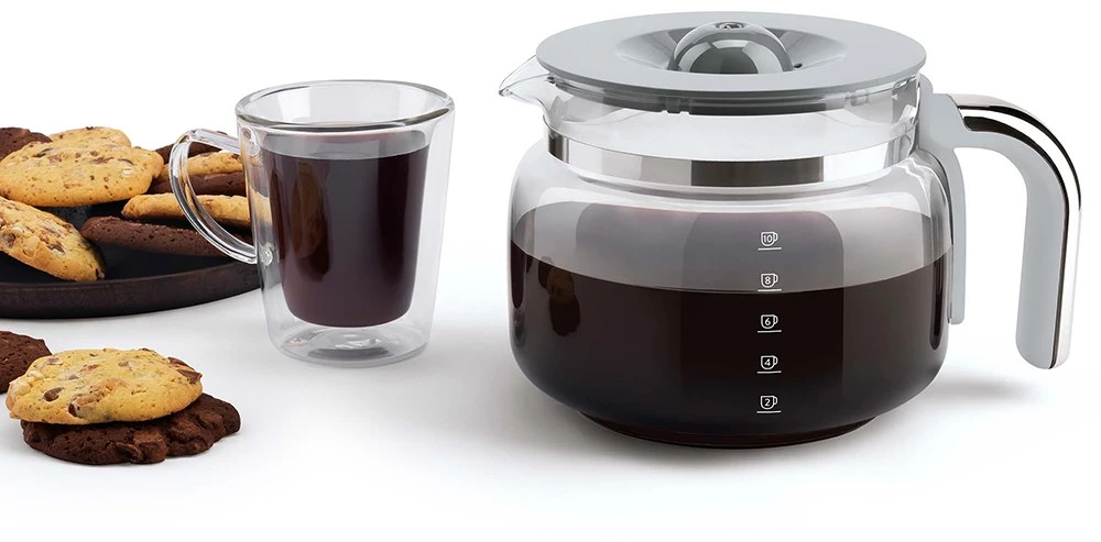 Lašelinis kavos aparatas SMEG DCF02BLEU, juodas