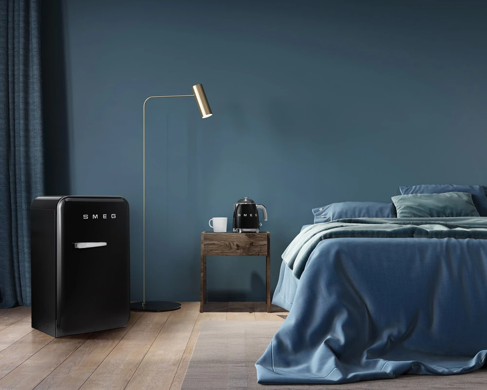 Virdulys Smeg KLF05BLEU 0.8 L 1400 W, Juodas