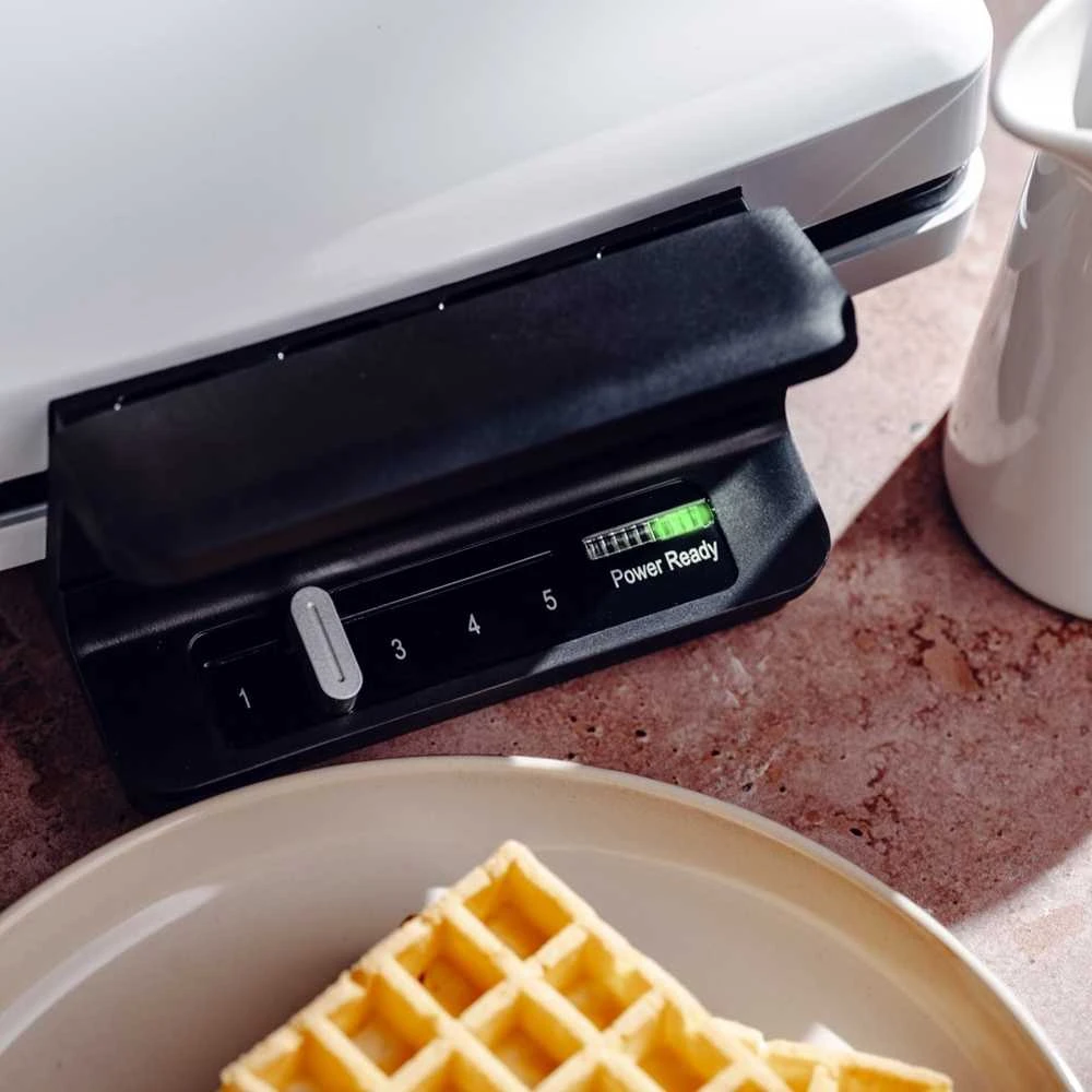 Adler Vaflinė | AD 3085 | 1200 W | Kepinių skaičius 2 | Vaflis | Baltas