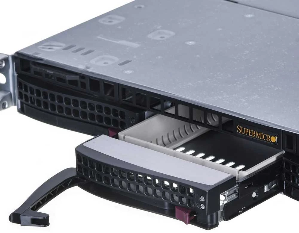 Supermicro CSE813MFTQC-R407CB Stovas (1U)