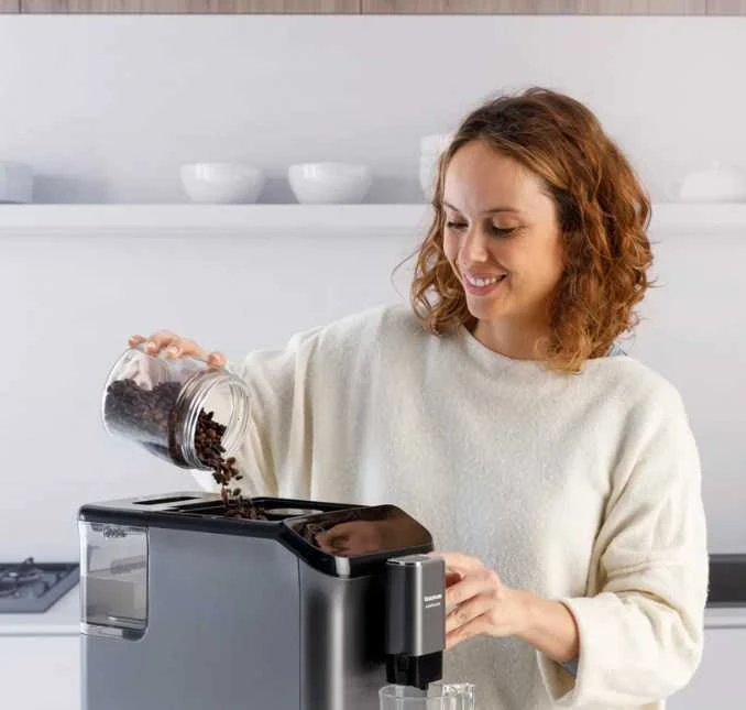 Taurus Accento Latte espreso aparatas; 20 bar Baltas Coffee
