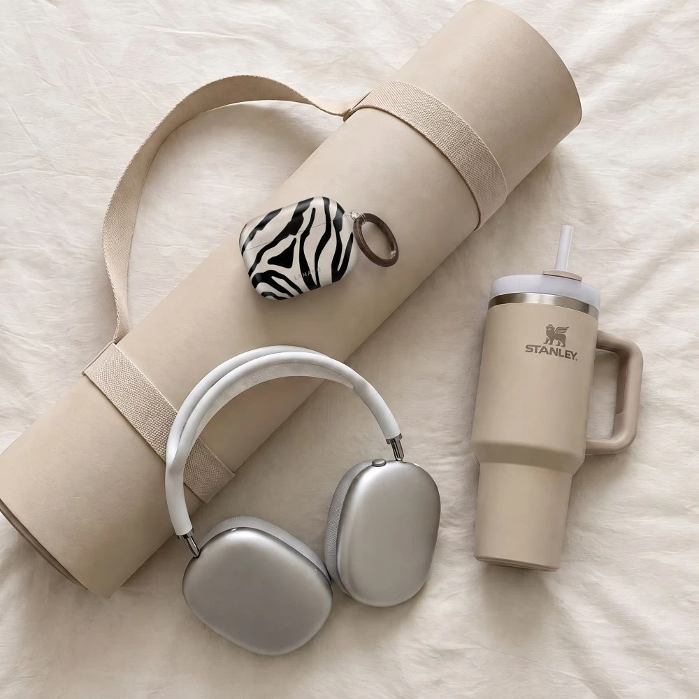 Tech-Protect Lamano case for AirPods Pro 3 - juodas and beige