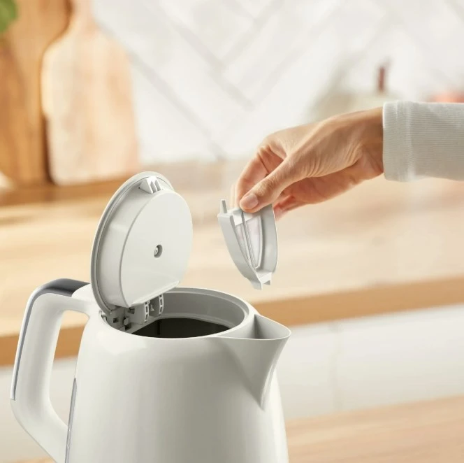 Tefal Soleil KO355AE0 electric virdulys 1.7 L 2400 W Baltas
