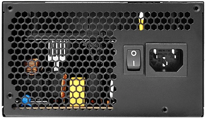 Maitinimo šaltinis Thermaltake Smart SE2 PS-SPS-0700MNSAWE-1 (600 W, aktyvus, 120 mm)