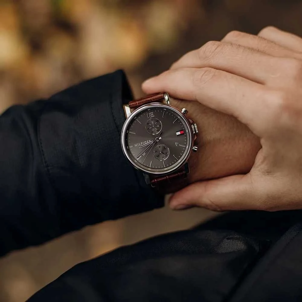 TOMMY HILFIGER VYRIŠKAS LAIKRODIS 1710416 DANIEL (zf010a) + DĖŽUTĖ