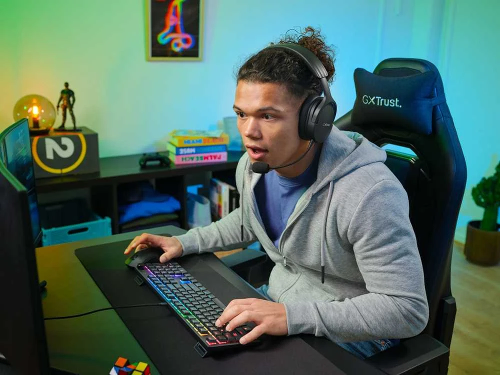 TRUST GXT 866 TORIX RGB mechaninė klaviatūra