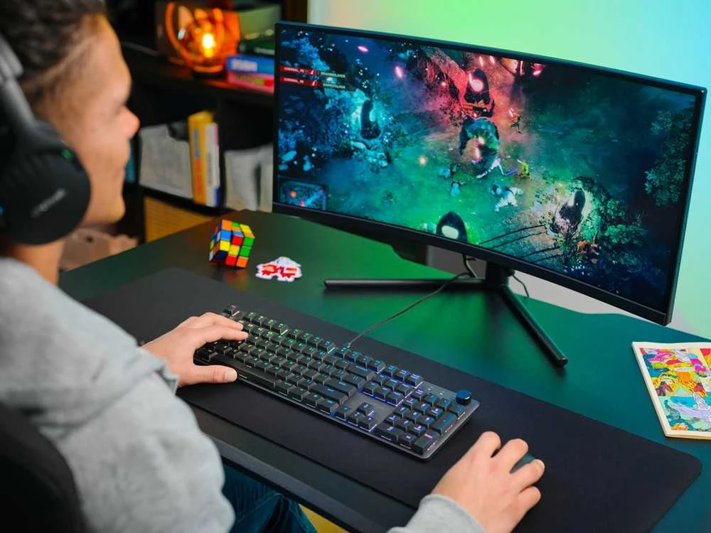TRUST GXT 866 TORIX RGB mechaninė klaviatūra