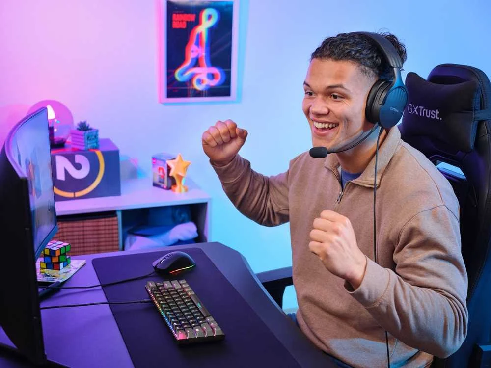 TRUST GXT 867 ACIRA 60% MINI RGB mechaninė klaviatūra