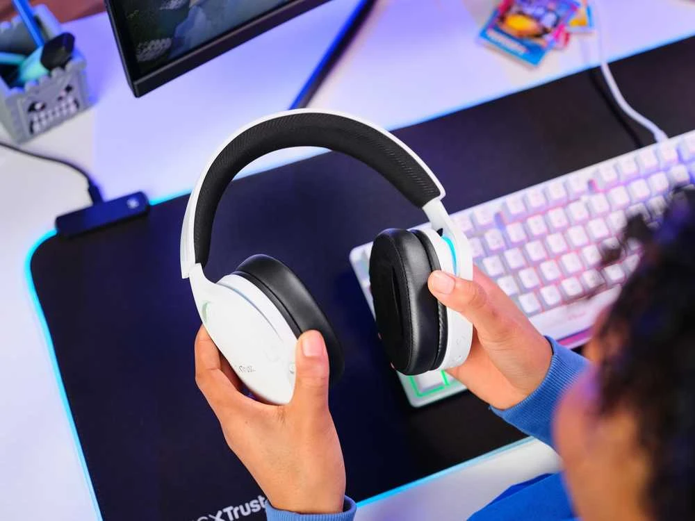 Trust GXT 491W FAYZO Ausinės su laidu & Belaidės su lankeliu ant galvos Gaming USB Type-C Bluetooth Juodas, Baltas