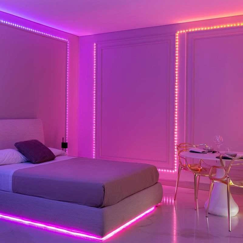 Lubinis šviestuvas „Twinkly | Dots“ išmaniosios LED lemputės 200 RGB (daugiaspalvės), 10 m, skaidrios | RGB – daugiau nei 16 mln. spalvų
