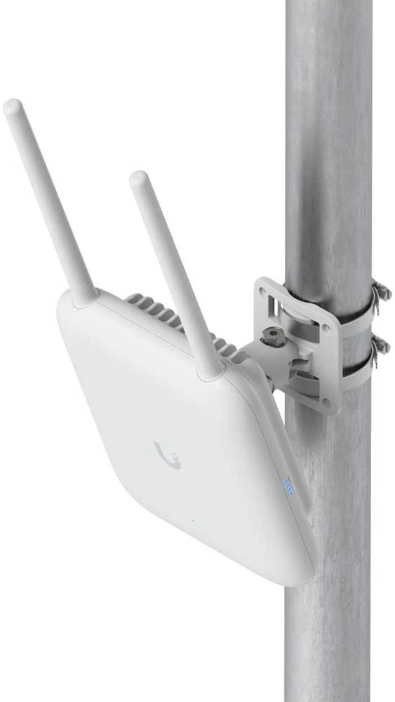 Maršrutizatorius UBIQUITI U7 PRO LAUKO SĄLYGOMS, VISOMS ORO SRAUTO, IP67, WIFI 7 AP SU 6 ERDVINIAIS SRAUTAIS, INTEGRUOTA KRYPTINĖ SUPER ANTENA IR ŠARNYRINIU Tvirtinimo Laikikliu