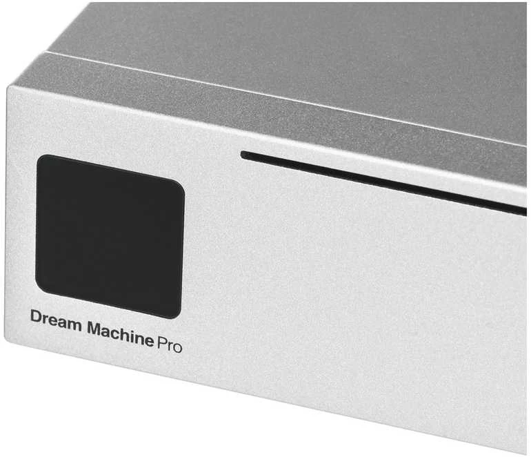 Šakotuvas UBIQUITI UDM-PRO UNIFI DREAM MACHINE 8 PORT SWITCH DAUGIŲ PROGRAMŲ SISTEMA SU 3,5 HDD IŠPLĖTIMU DUAL WAN 10G SFP+ IR 1G RJ45