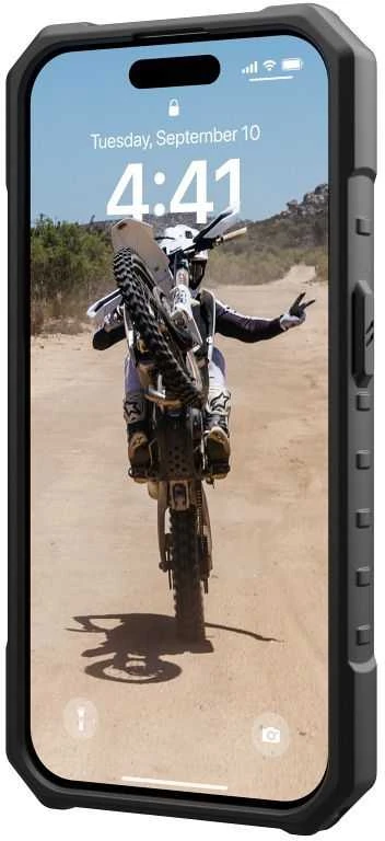 Urban Armor Gear UAG Pathfinder MagSafe Apple iPhone 15 Pro - dėklas telefonui rudos spalvos