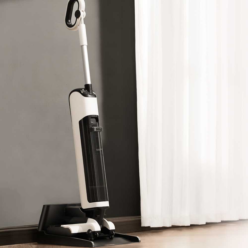 UWANT D700 Vertikalus dulkių siurblys su šluostymo funkcija ir įkrovimo stotele, baltos spalvos