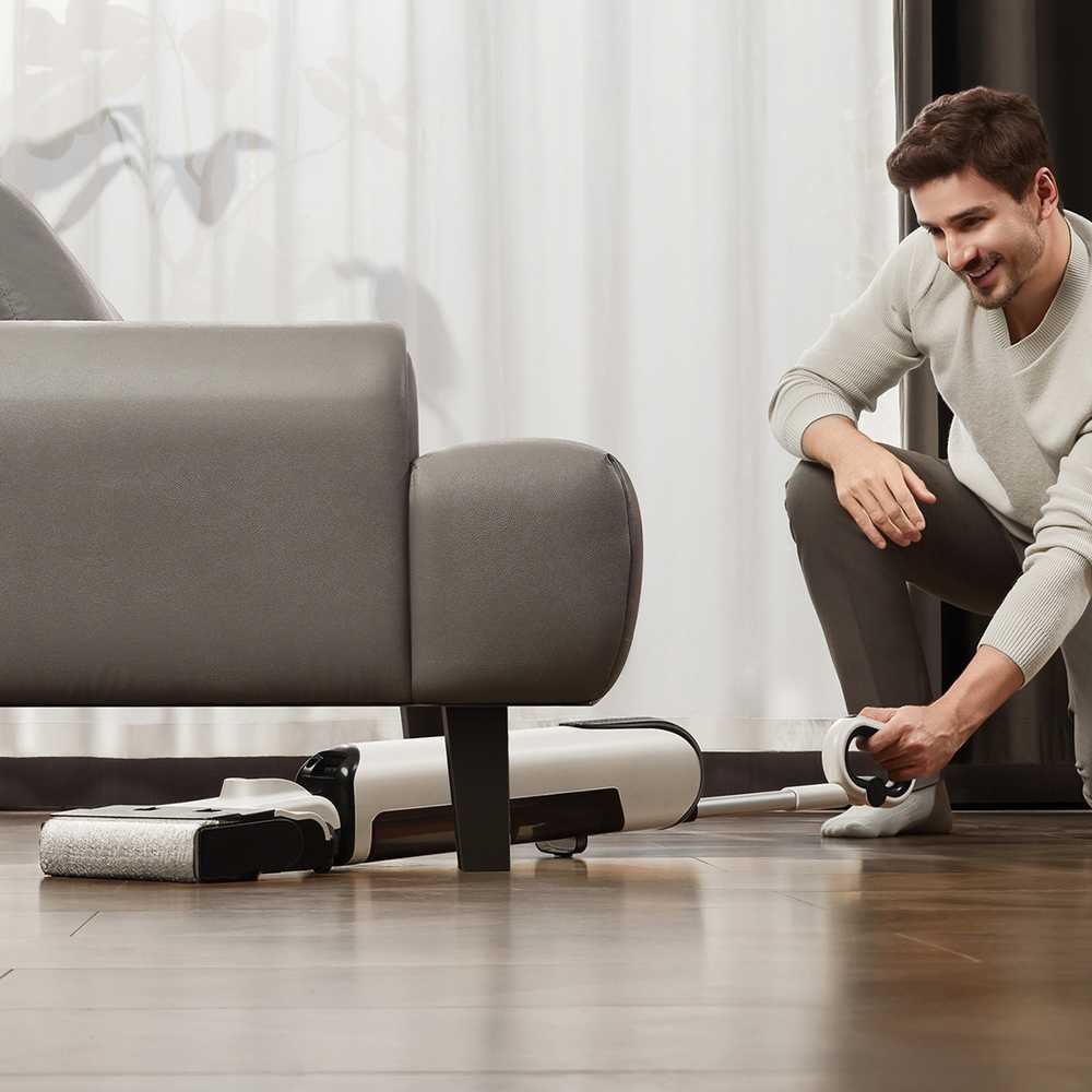 UWANT D700 Vertikalus dulkių siurblys su šluostymo funkcija ir įkrovimo stotele, baltos spalvos