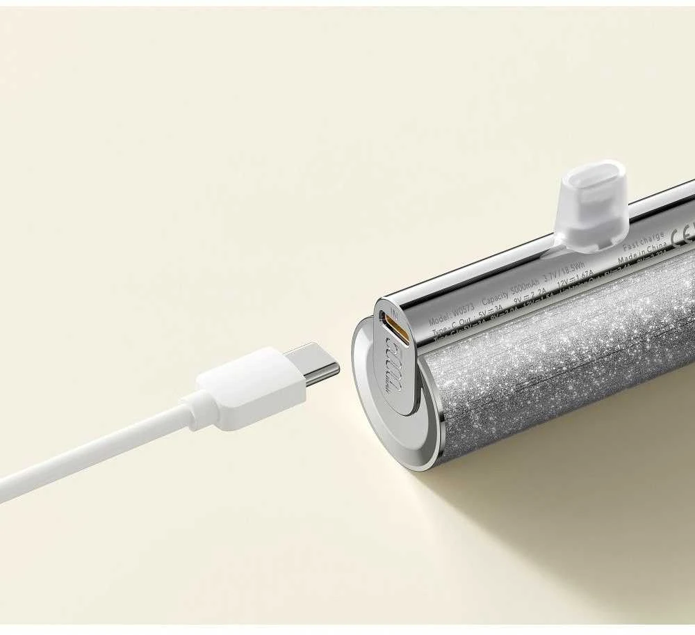Nešiojamoji baterija Veger PlugOn (W0573) PD QC3.0 2,4A 12W 5000 mAh su integruota USB C jungtimi, sidabrinis