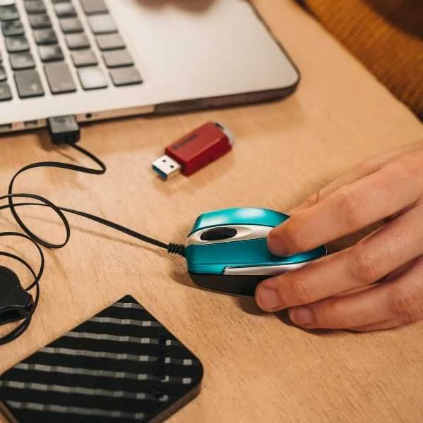 Verbatim Go Mini kompiuterinė pelė USB A tipo Optinis 1000 DPI Abiems rankoms