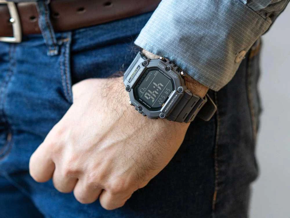 Vyriškas laikrodis CASIO AE-1600H-8BVDF + BOX (zd300c)