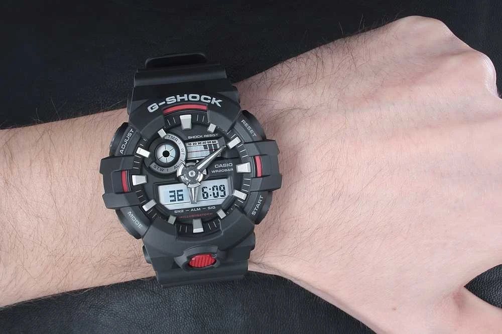 Vyriškas laikrodis CASIO G-SHOCK GA-700-1AER