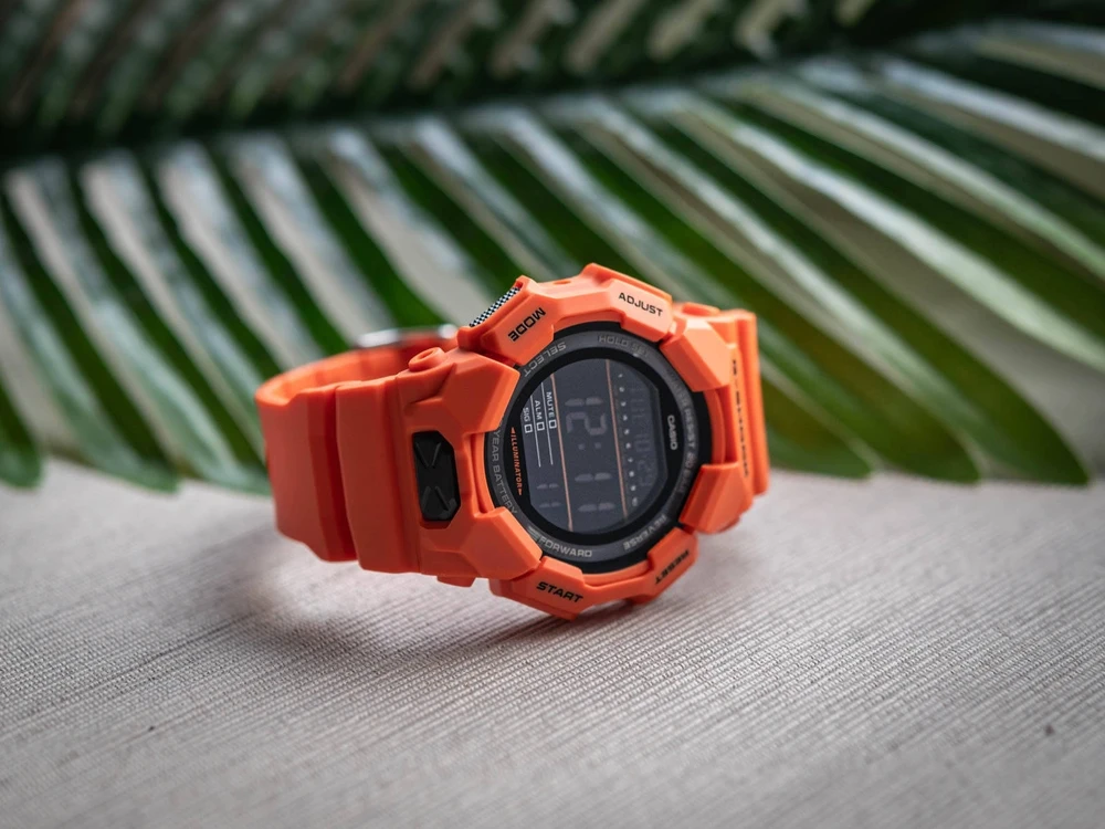 Laikrodis „Casio G-Shock Origin B4CF6“ anglies pluošto šerdies apsauga