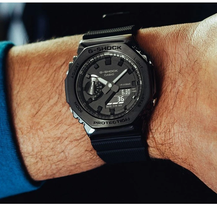 Laikrodis Casio G-SHOCK ORIGIN GM-2100BB-1AER METALINĖS DENGTOS