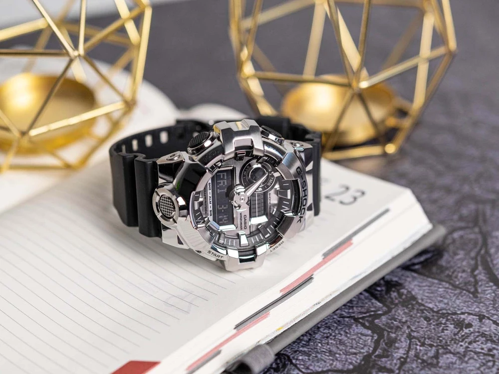 Vyriškas laikrodis Casio G-SHOCK GM-700-1AER