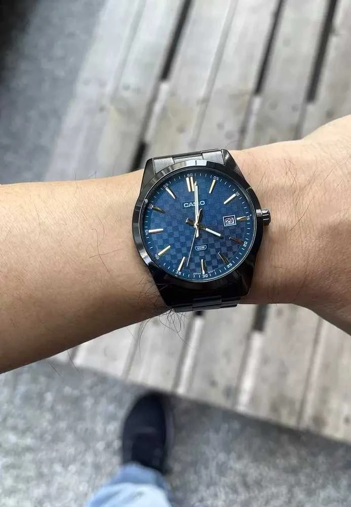 VYRIŠKAS LAIKRODIS CASIO MTP-VD03B-2A + BOX