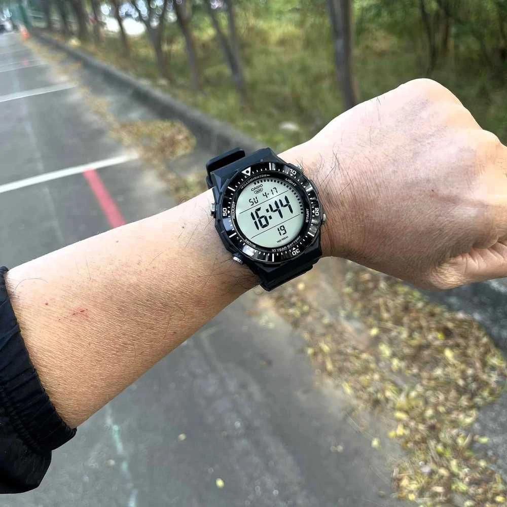 Laikrodis Casio kolekcija AE-1700H-1AVEF