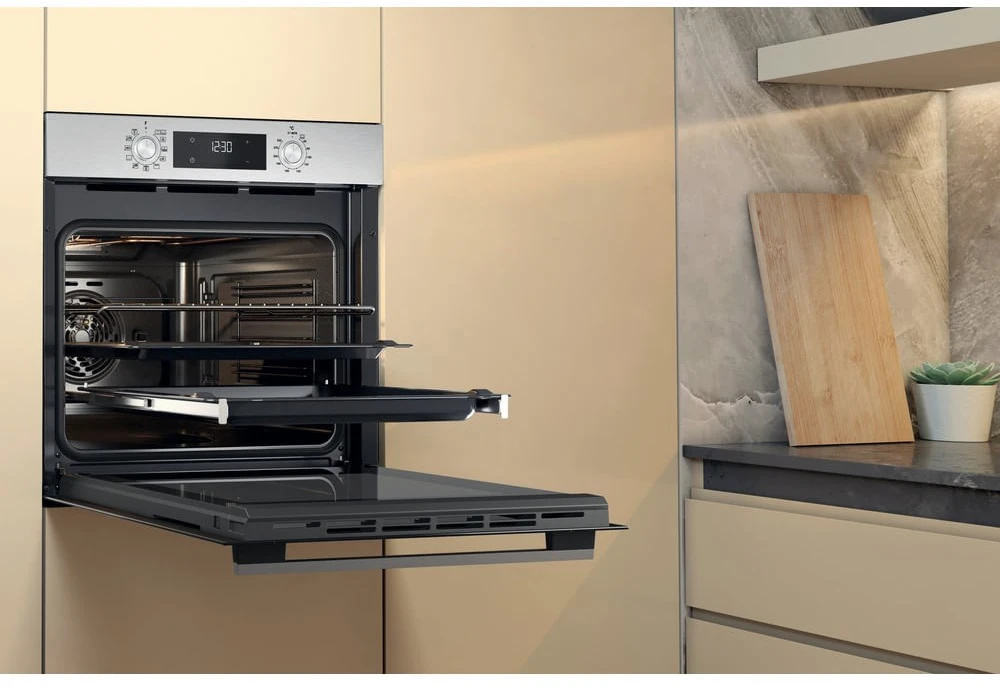 Įmontuojama orkaitė Whirlpool OMK58CU1SX
