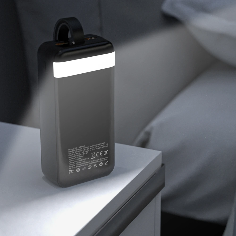 Wozinsky W8-W 30000 mAh 30W Powerbank 2x USB-A and USB-C with Flashlight - Juodas