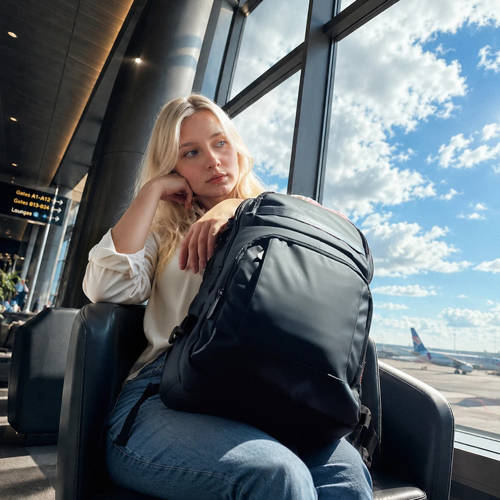 Wozinsky WPW-20L Backpack with Nešiojamas kompiuteris Pocket for 15" Travel 40x20x25 cm for Hand Luggage - Juodas