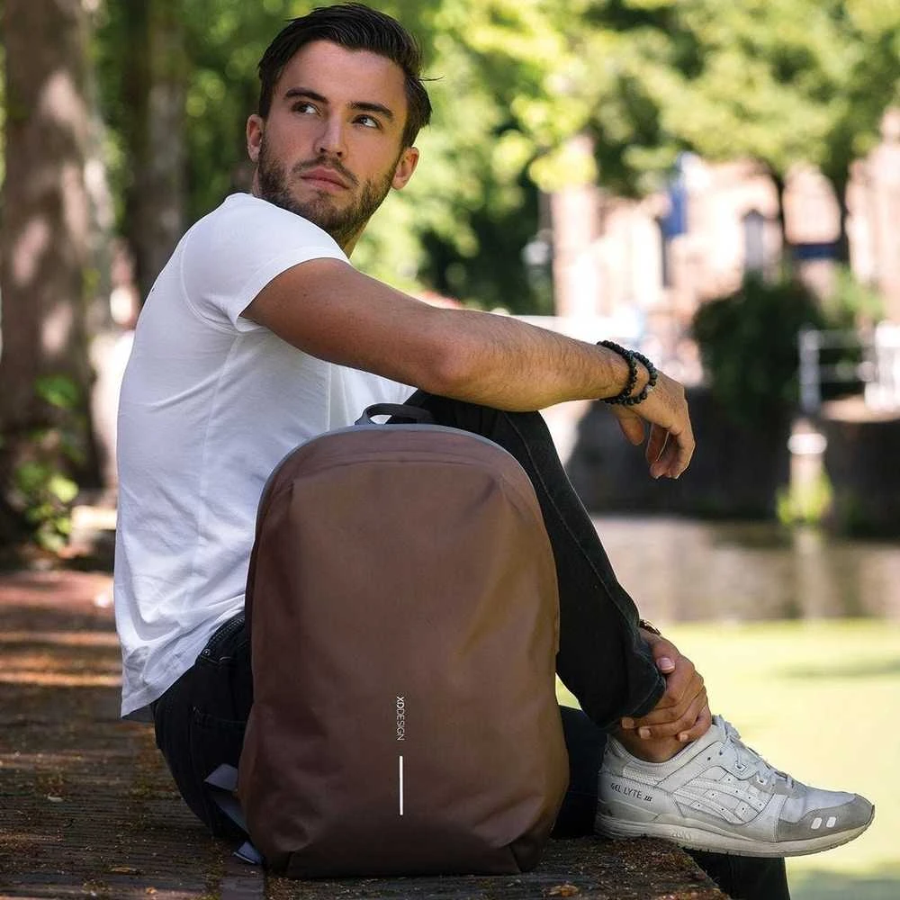 Kuprinė XD Design Bobby Soft, Smėlinės spalvos
