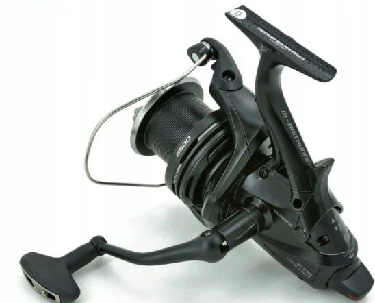 Žvejybos ritė Shimano Baitrunner XTB Medium Longcast
