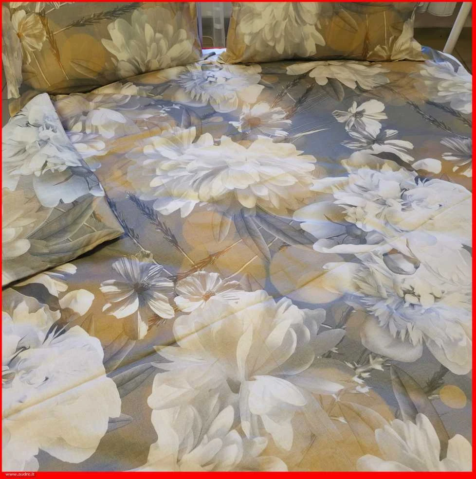 Patalynės komplektas Antklodės ir pagalvės užvalkalų komplektas - Antklodės užvalkalas 140x200 cm. + pagalvės užvalkalas 50x70 cm. be užtrauktuko (1 vnt.)
