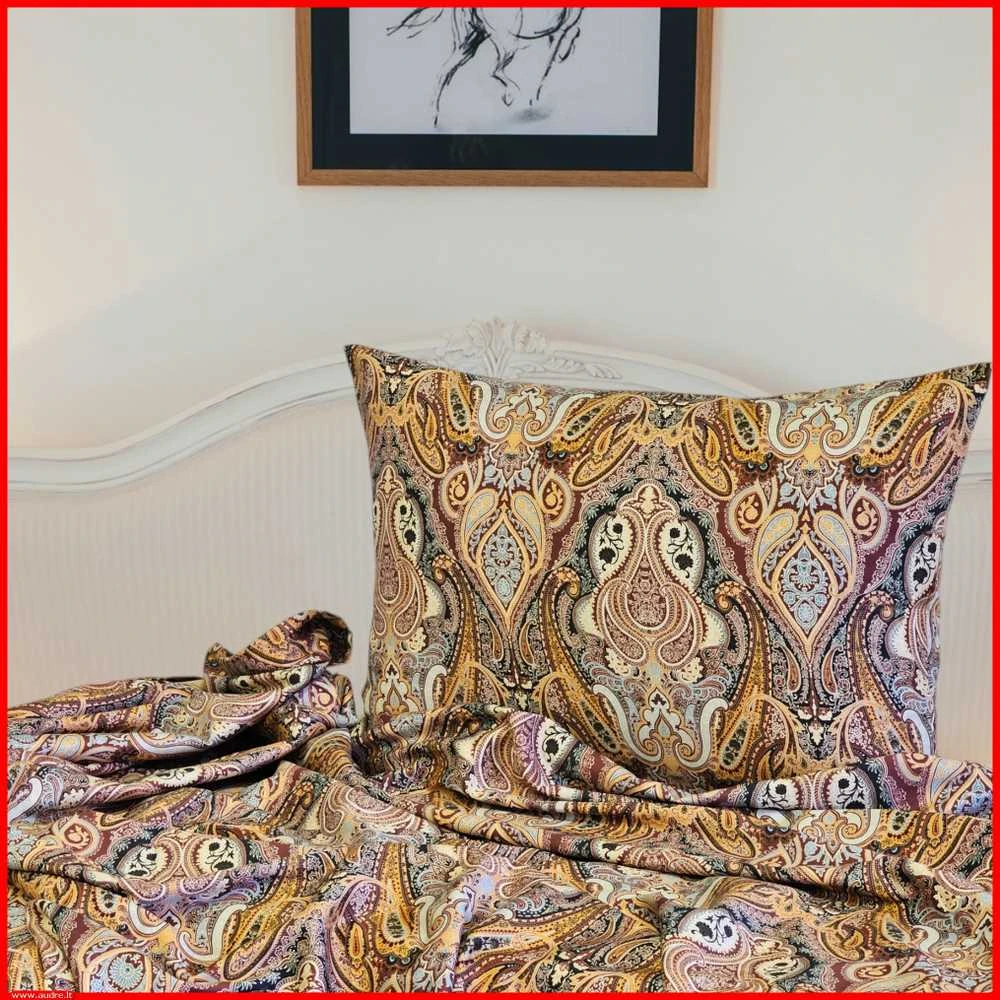 Patalynės komplektas Antklodės ir pagalvės užvalkalų komplektas - Antklodės užvalkalas 160x200 cm. + pagalvės užvalkalas 50x70 cm. (1 vnt.)