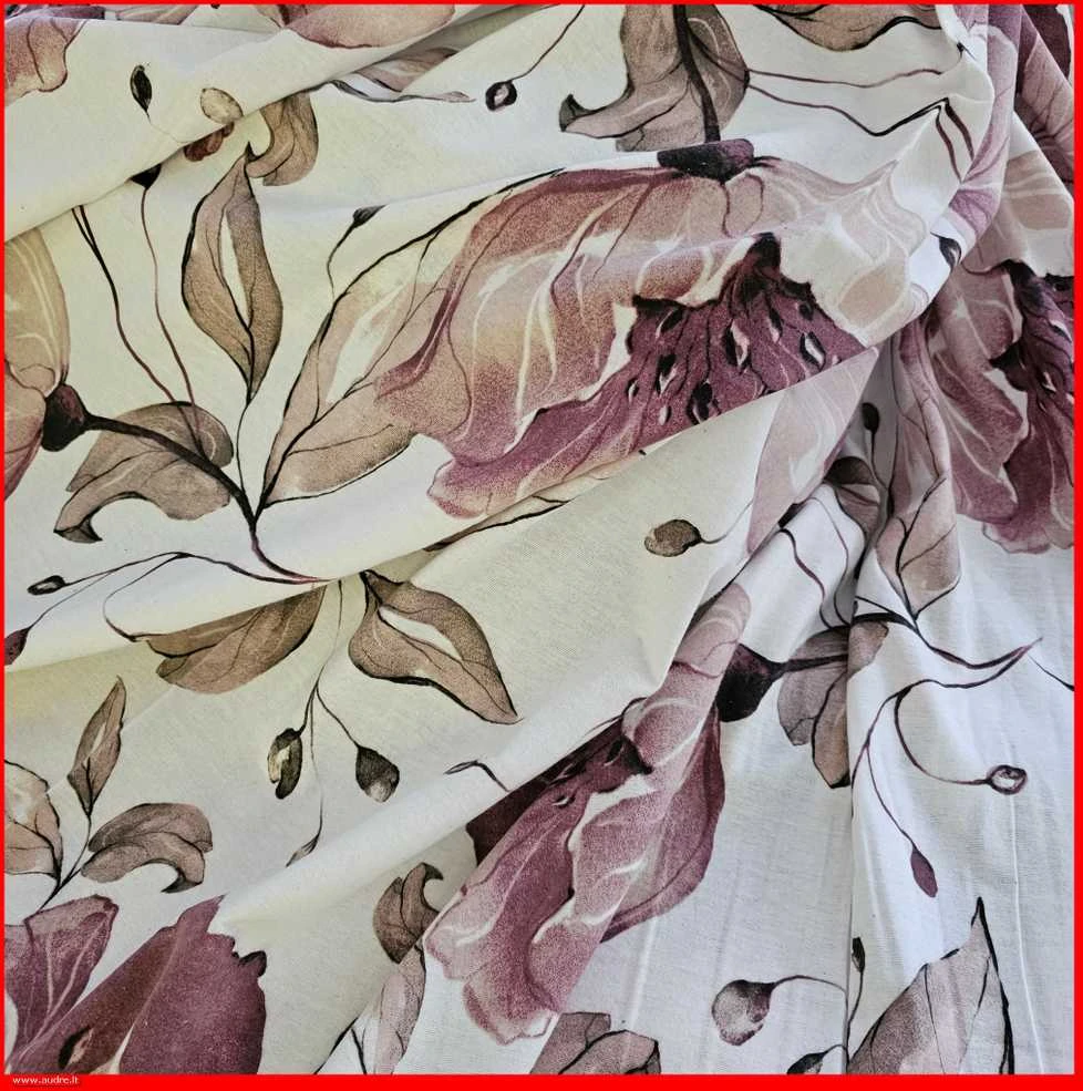 Flanelės audinio paklodė su guma 100/140/160/180/200x200+20cm. - 100x200+20cm.